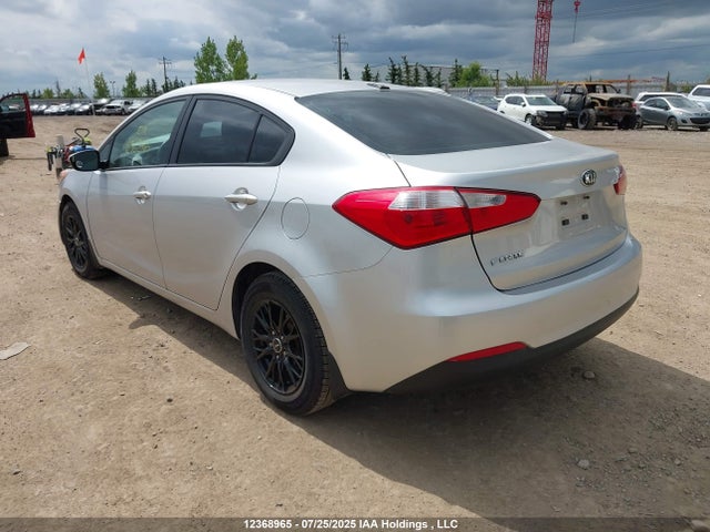 KIA Forte 2014 KNAFX4A61E5122471 Image 3
