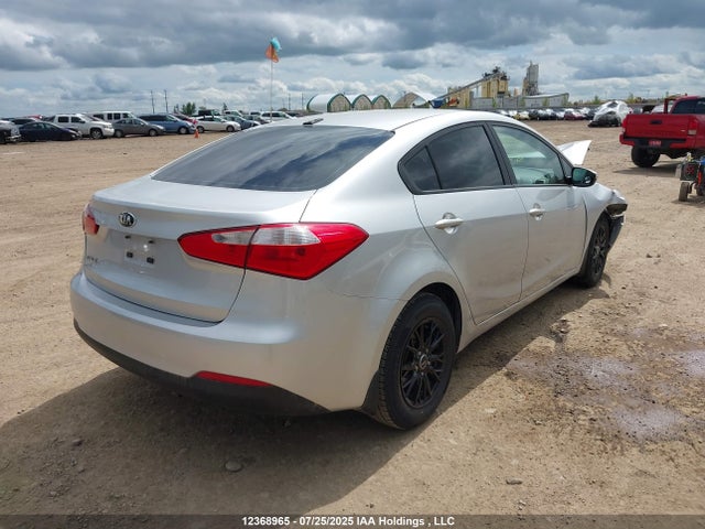KIA Forte 2014 KNAFX4A61E5122471 Image 4