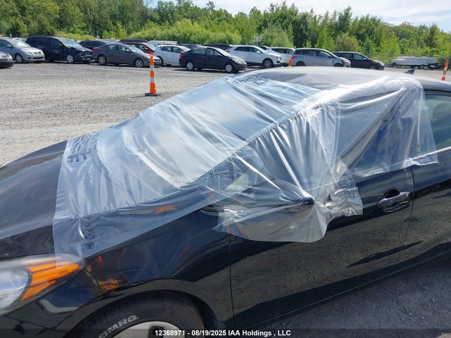 KIA 2014 2014 KNAFK4A66E5187153 Image 19
