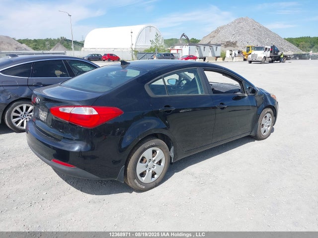 KIA 2014 2014 KNAFK4A66E5187153 Image 4