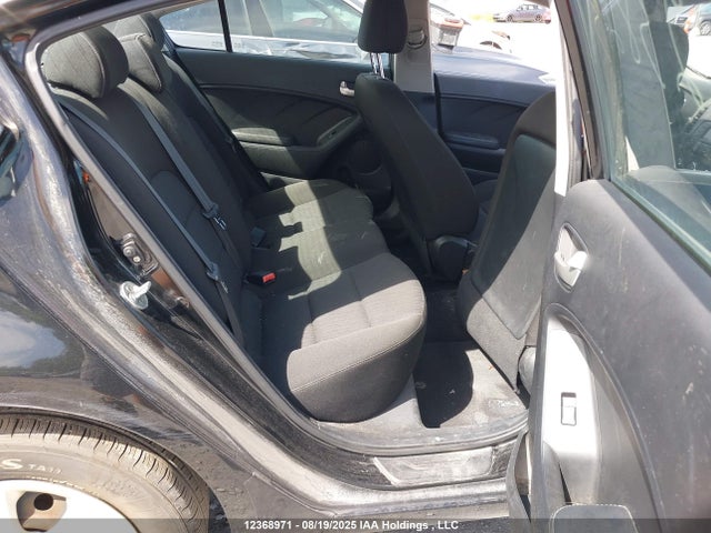 KIA 2014 2014 KNAFK4A66E5187153 Image 8