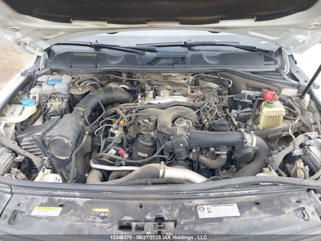 WVGEP9BP4GD004292 Volkswagen 2016