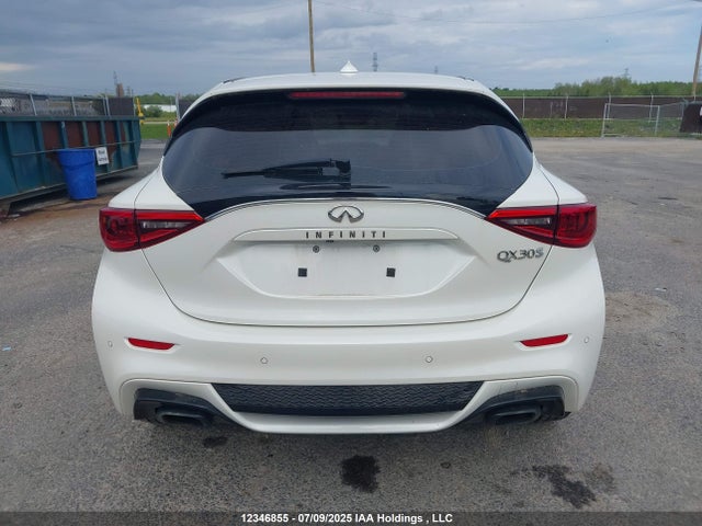 Infiniti m27020 2017 SJKCH5CP7HA034306 Image 16