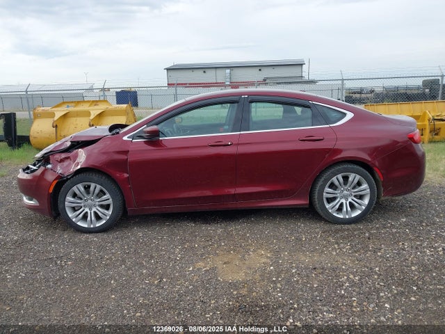 1C3CCCAB2GN140526 Chrysler 200