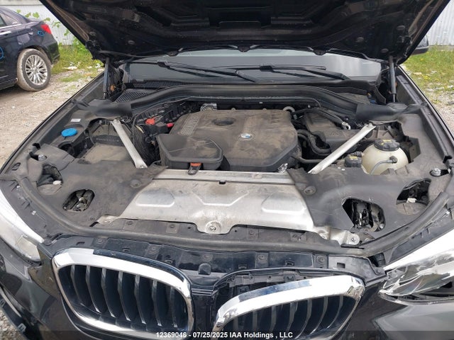 5UXTR9C56JLC78417 BMW X3