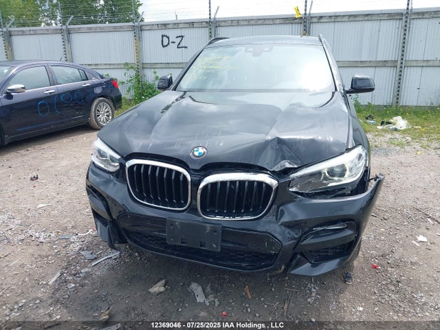 5UXTR9C56JLC78417 BMW X3