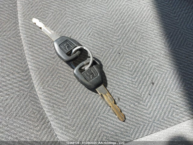 Продажа на аукционе авто 2002 Honda Civic Lx-g, vin: 2HGES16862H909623, номер лота: 12369125