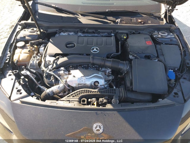 WDD3G4FB9KW010296 Mercedes-Benz m260