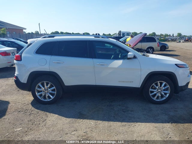 1C4PJMDS7EW290241 Jeep Cherokee