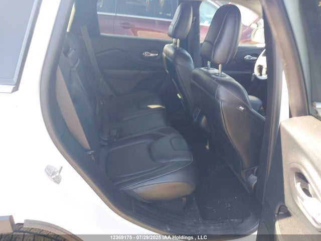 1C4PJMDS7EW290241 Jeep Cherokee