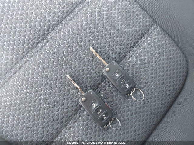 3VWDK7AJ2EM276063 Volkswagen Jetta