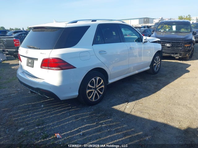 4JGDA5GB1HA979208 Mercedes-Benz m276