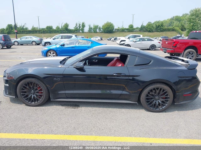 Ford 5.0l 4v premium fuel 2018 1FA6P8CF5J5168800 Image 14