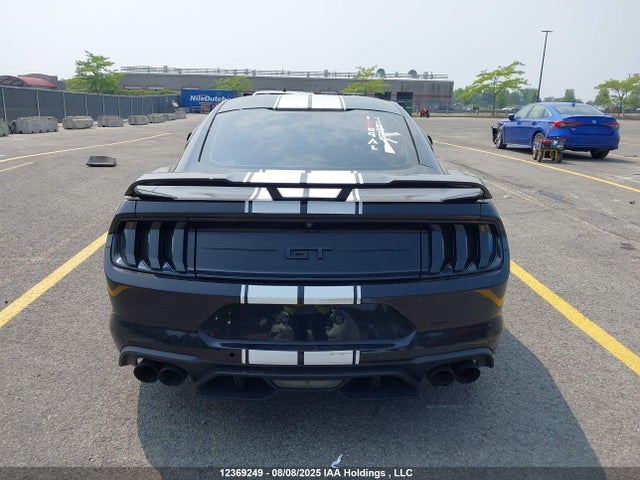Ford 5.0l 4v premium fuel 2018 1FA6P8CF5J5168800 Image 16