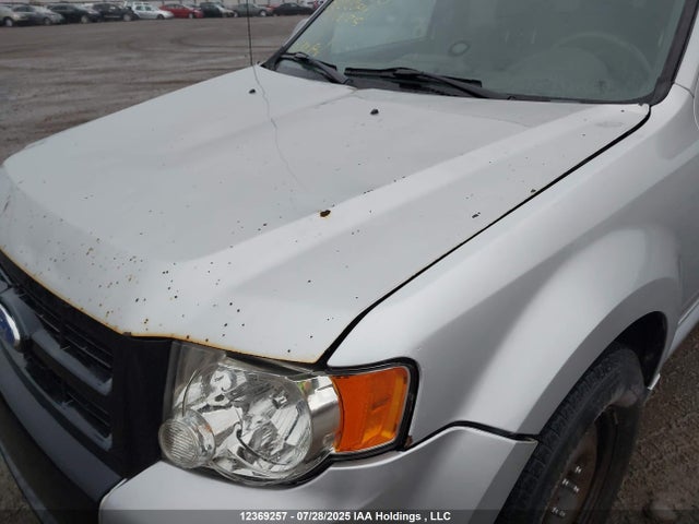 Продажа на аукционе авто 2011 Ford Escape Xlt Automatic, vin: 1FMCU0D74BKC00780, номер лота: 12369257