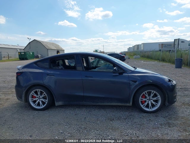 7SAYGDEF3PF586369 Tesla Model Y