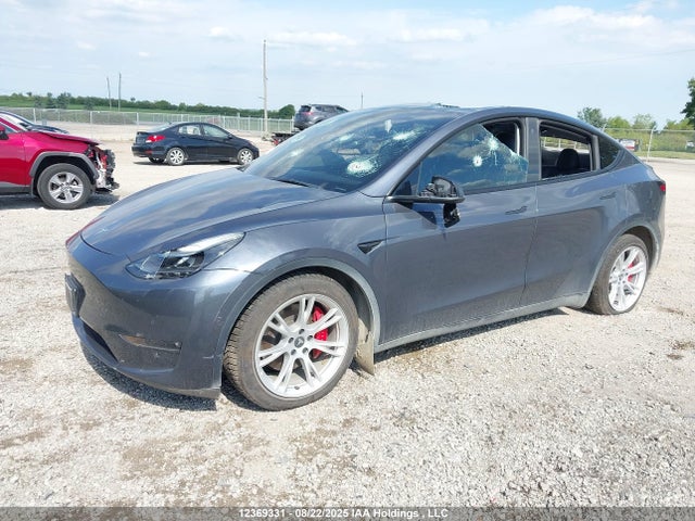 7SAYGDEF3PF586369 Tesla Model Y