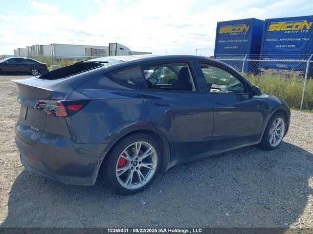 7SAYGDEF3PF586369 Tesla Model Y