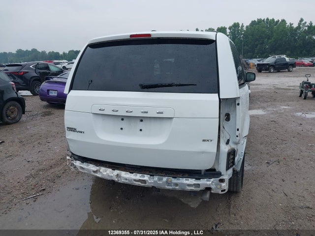 2C4RDGBG3GR390932 Dodge Grand Caravan