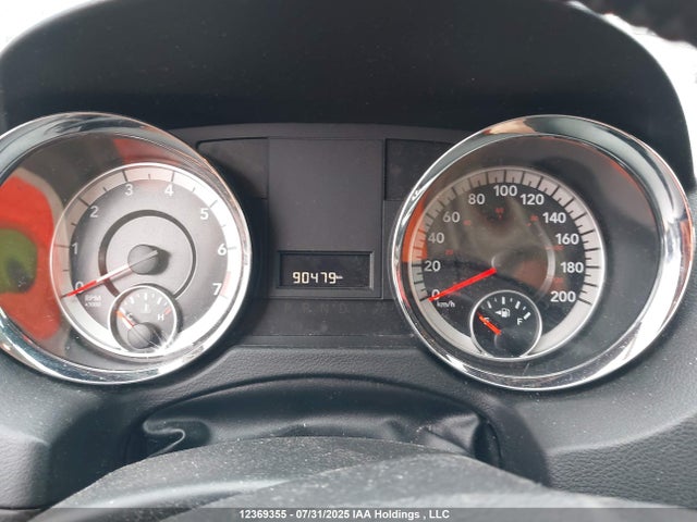 2C4RDGBG3GR390932 Dodge Grand Caravan