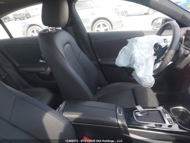 W1K5J4HB4SN534095 Mercedes-Benz m260