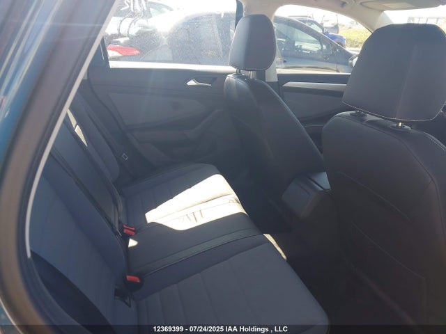 3VWEX7BU0SM089527 Volkswagen tsi