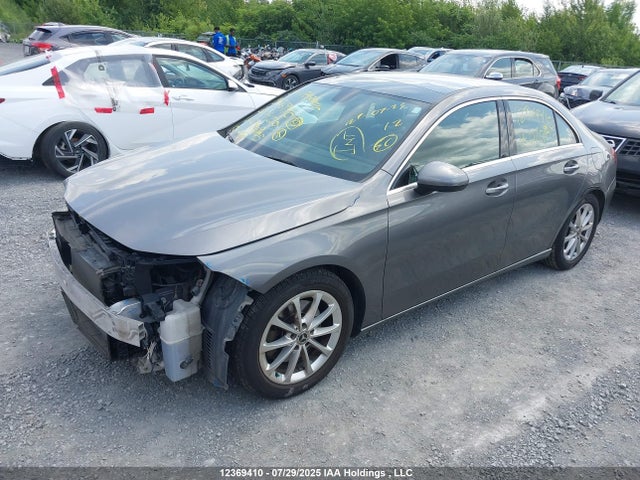 WDD3G4FB2LW040905 Mercedes-Benz m260