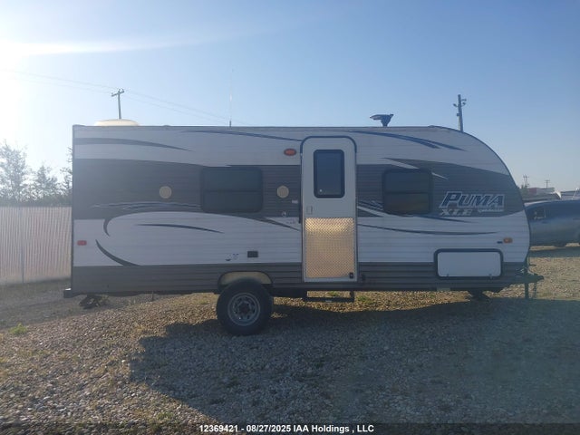 Forest River Puma Towables 2016 4X4TPUT17GP061541 Image 5