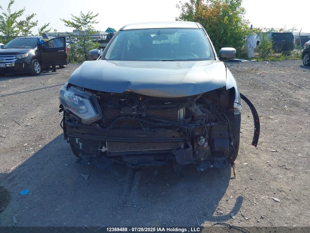 5N1AT2MT5HC891856 Nissan Rogue