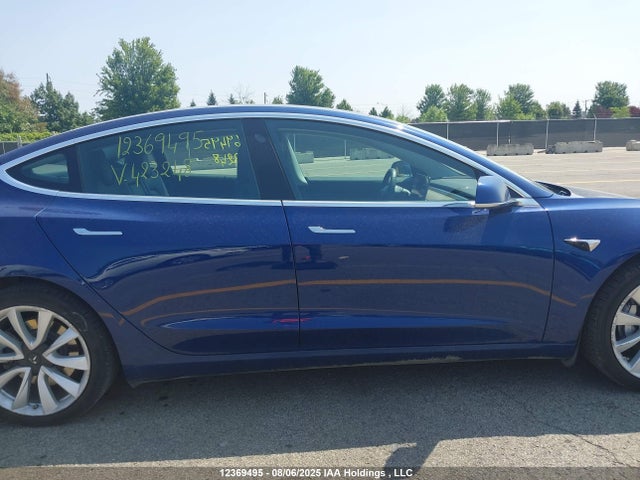 5YJ3E1EA9KF423248 Tesla 2019