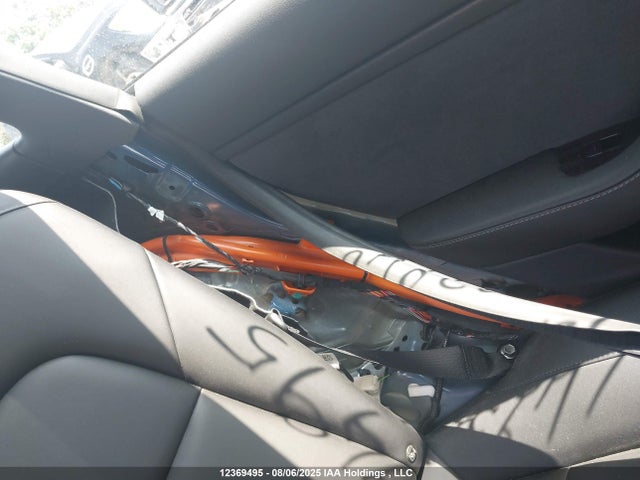 5YJ3E1EA9KF423248 Tesla 2019