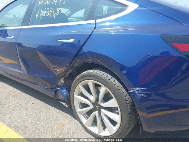 5YJ3E1EA9KF423248 Tesla 2019