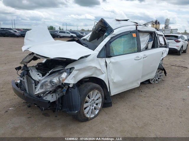 Toyota 2gr-fks 2014 5TDDK3DC0ES074976 Image 2