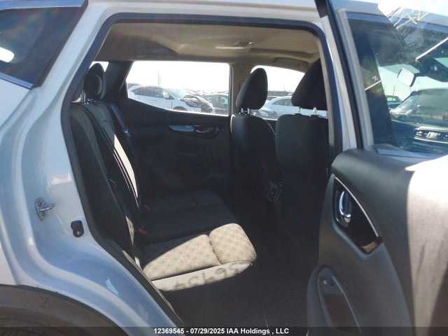 JN1BJ1CR0KW316944 Nissan 2019