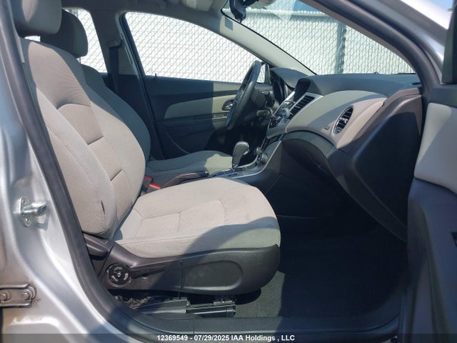 1G1PE5SB4G7138937 Chevrolet Cruze Limited Lt