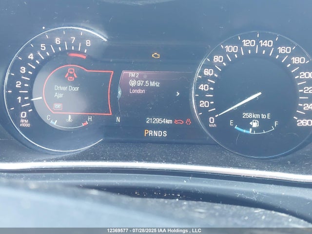 2LMTJ8LR8GBL82757 Lincoln MKX