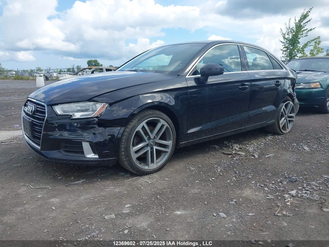 WAUE8GFF1J1051700 Audi 2018