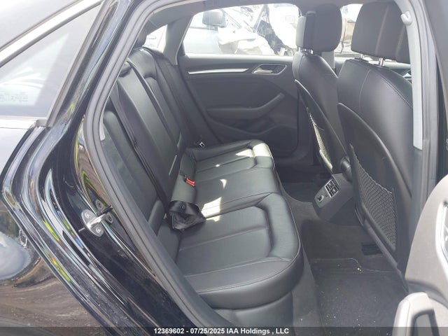 WAUE8GFF1J1051700 Audi 2018