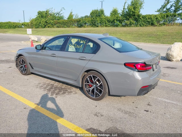 BMW 530e 2021 WBA33AG09MCF62001 Image 3