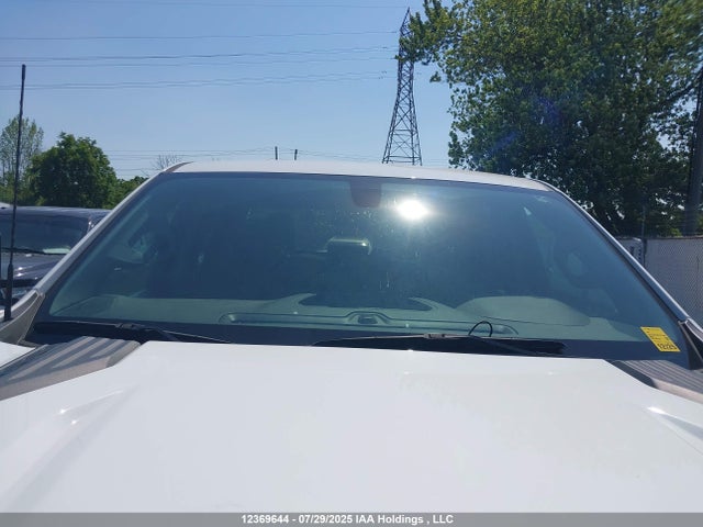 Chevrolet l8t 2023 2GC4YME7XP1721240 Image 17