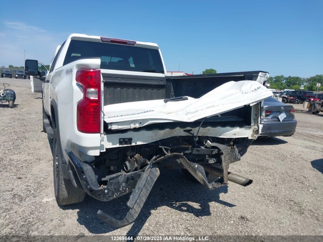 Chevrolet l8t 2023 2GC4YME7XP1721240 Image 6