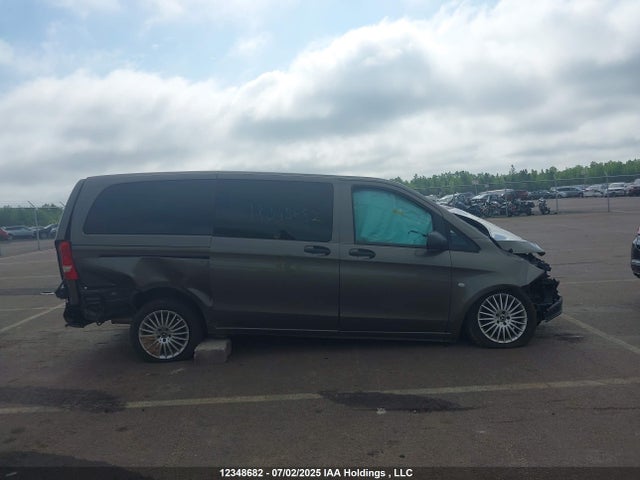 WD4BG2EE3J3418675 Mercedes-Benz m274