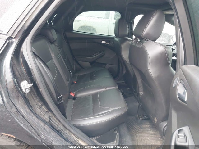 Ford Focus 2016 1FADP3L95GL303525 Image 8