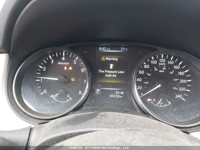 JN1BJ1CR4JW282411 Nissan 2018