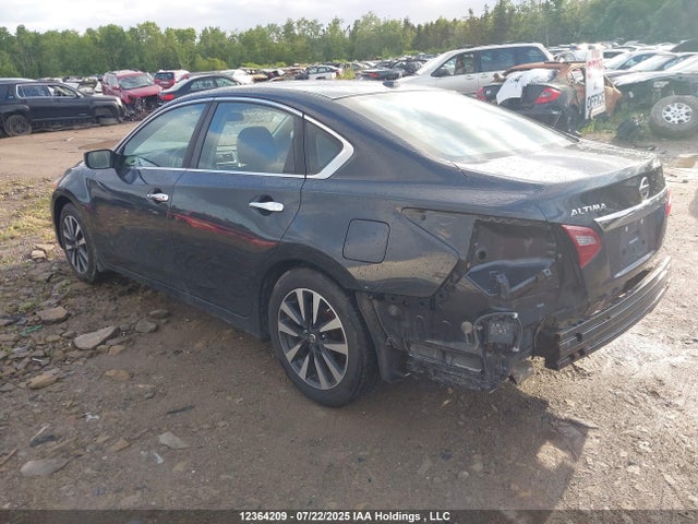 1N4AL3AP9JC277647 Nissan 2018