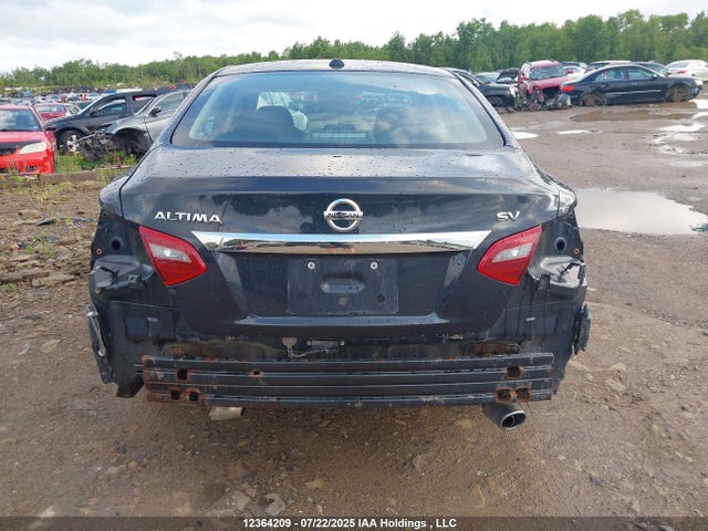 1N4AL3AP9JC277647 Nissan 2018