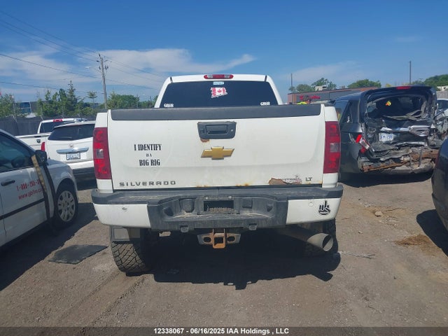 1GC1KXC89EF180155 Chevrolet lml