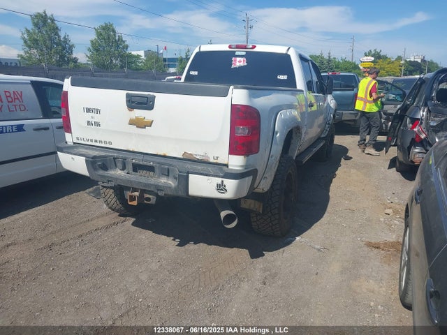 1GC1KXC89EF180155 Chevrolet lml