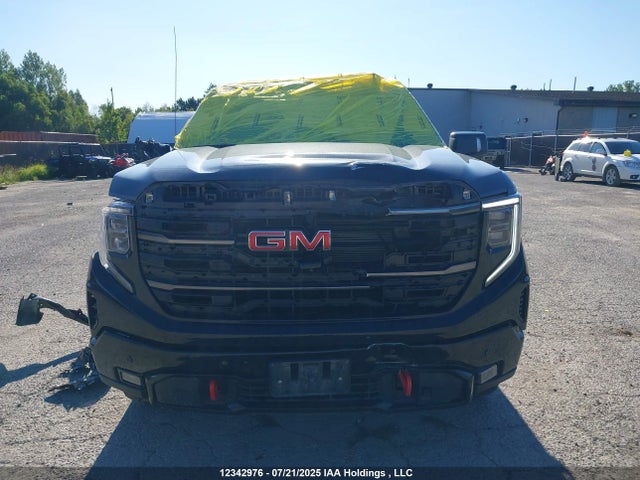 1GTUUEE84PZ130080 GMC lz0