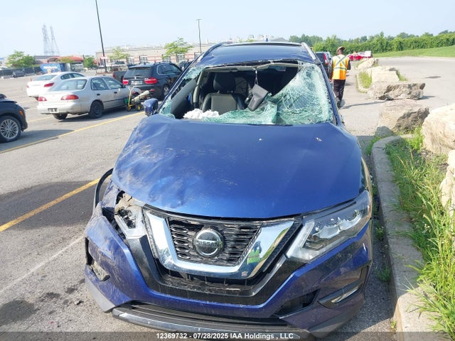 JN8AT2MVXJW350428 Nissan 2018